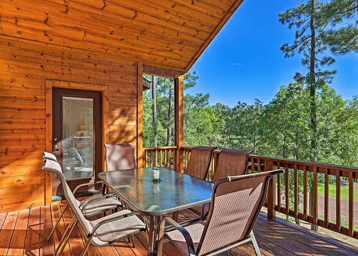 Hébergement de vacances Serene Lakeside W/ Decks + Edler Views! Pinetop-Lakeside