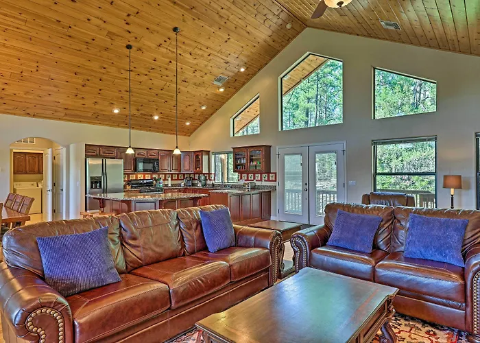 Serene Lakeside W/ Decks + Edler Views! * Pinetop-Lakeside